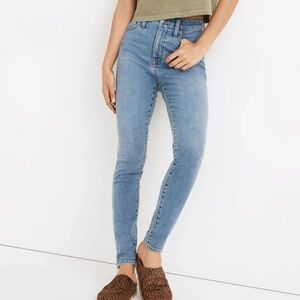 Madewell Curvy Roadtripper Authentic Skinny Jeans Sz 27 Conroe Wash Stretch EUC